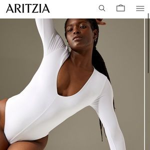 Babaton Contour V-Neck Longsleeve Bodysuit